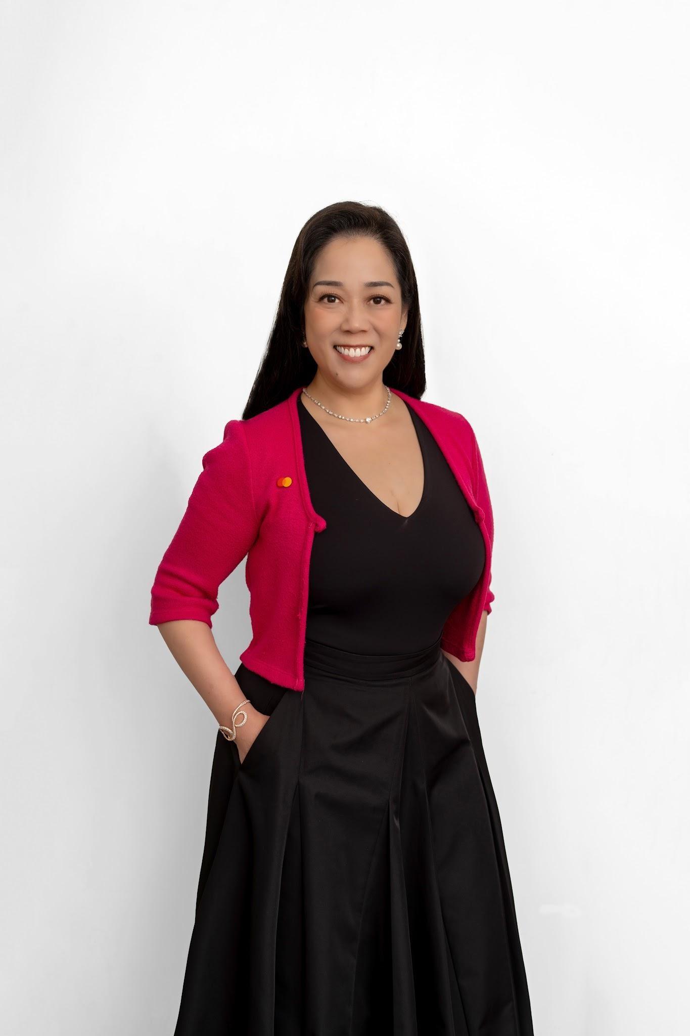 Ms. Helena Chen